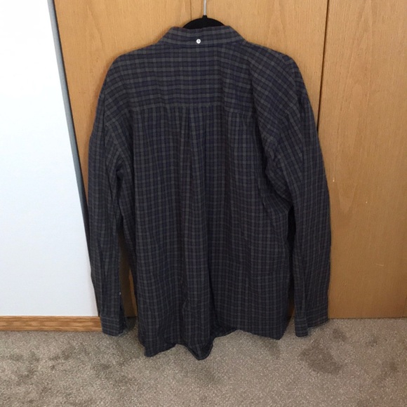 Mens plus size plaid button down long sleeve blue red and green shirt - Picture 3 of 3